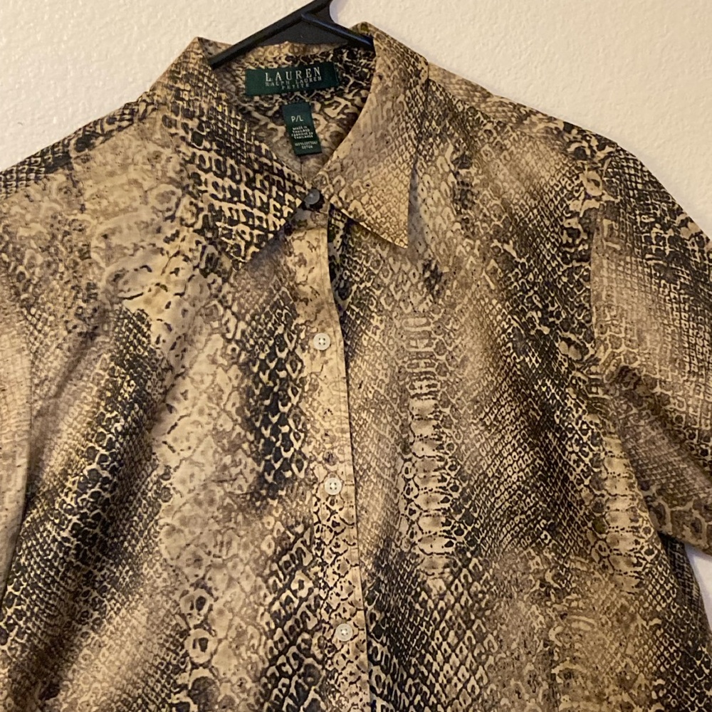 Lauren by Ralph Lauren, Petite L, Brown Snake Print, Button Down, Collar Shirt.